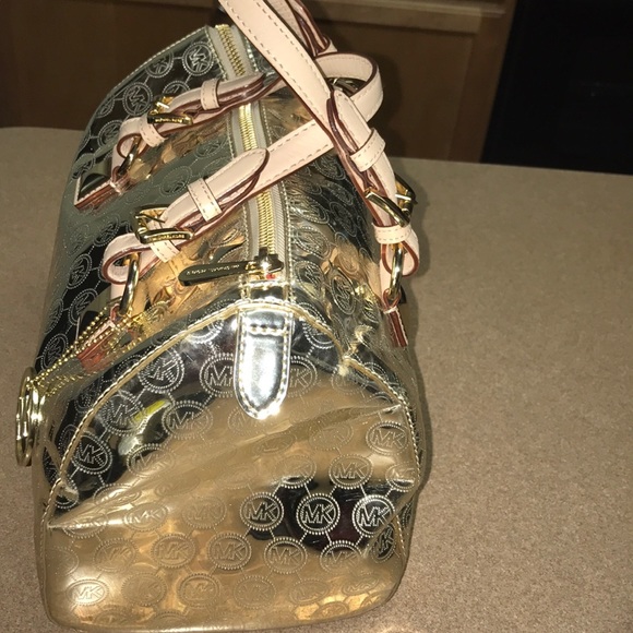 Michael Kors Jet Set Speedy Bag - Picture 4 of 8